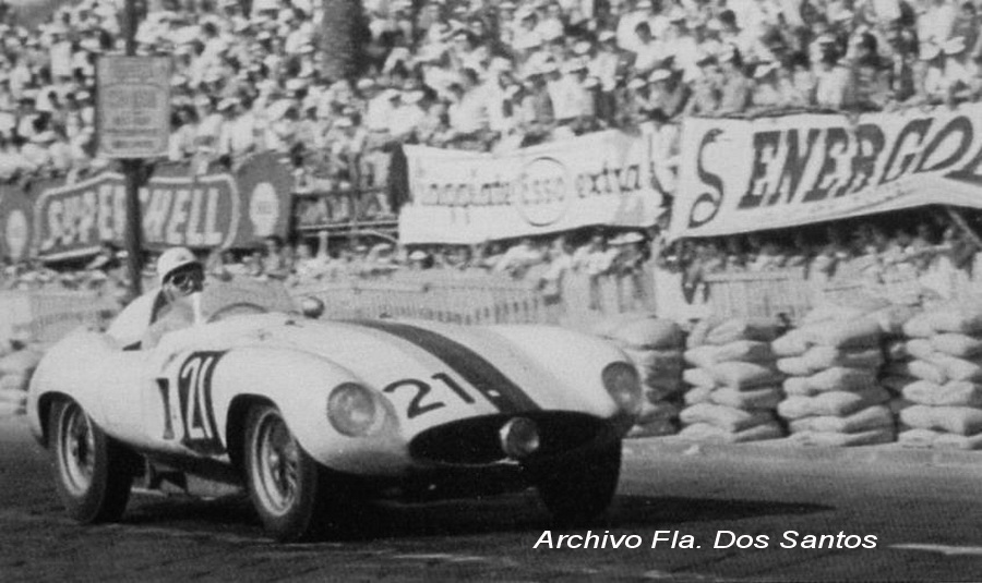 Messina '55 - Dos Santos durante el día - 1955-Messina f.jpg