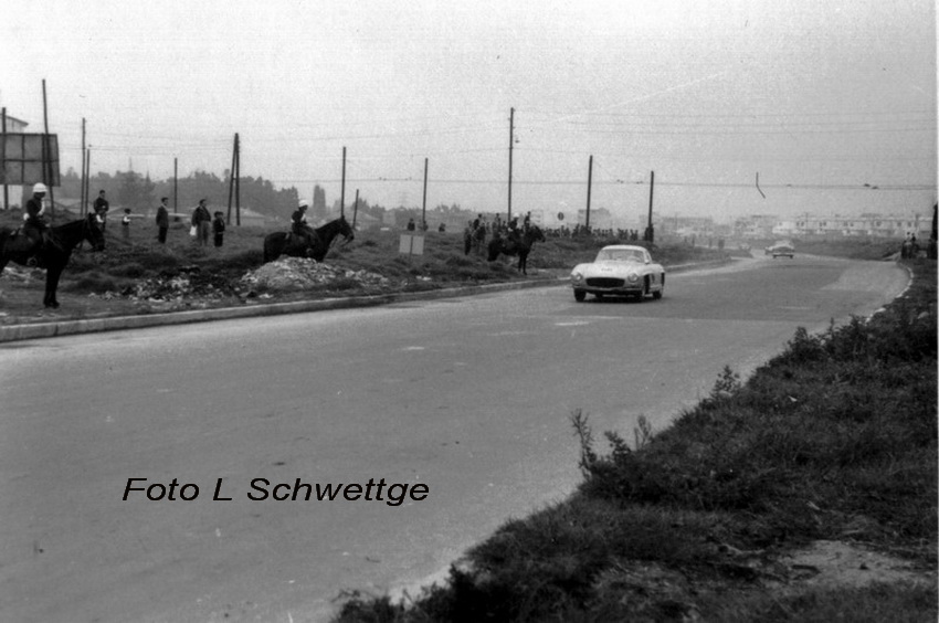 BOGOTA GP '59 - MB 300 SL Horacio Vial - Foto L Schwettge .jpg