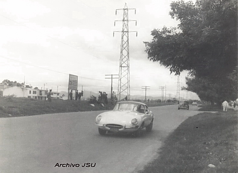 Cortes B '66 - El Jaguar XK E de Odo Natalini 3º - Foto jsu .jpg