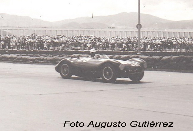 A6 GCS 2082 - Caracas '55 - El Maserati A6 GCS de Joao Rezende Dos Santos, dnf - Foto Augusto Gutierrez.jpg