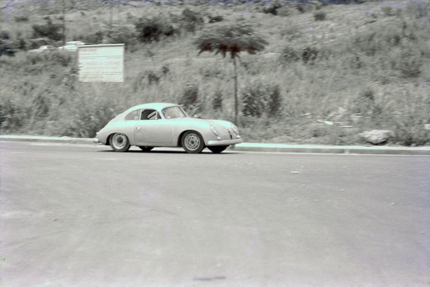 Caracas '60 - Cumbres de Curumo - El Porsche Quintana_redimensionar.jpg