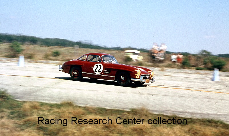 300SL Mercesdes of Chet Flynn Sebring 1956.jpg