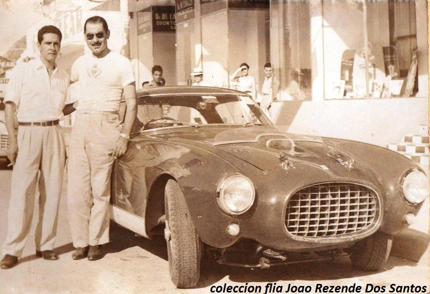 Vuelta a La Cordialidad '55 - Antes el Ferrari 250 MM de Dos Santos - joaoyamigo[1].jpg