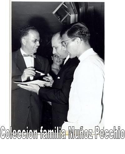 Stebbings Fangio Muñoz 3 con firma.JPG