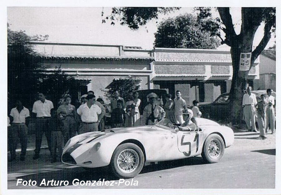 Photo Arturo Gonzalez-Pola, Enrique Muro 29[1].jpg