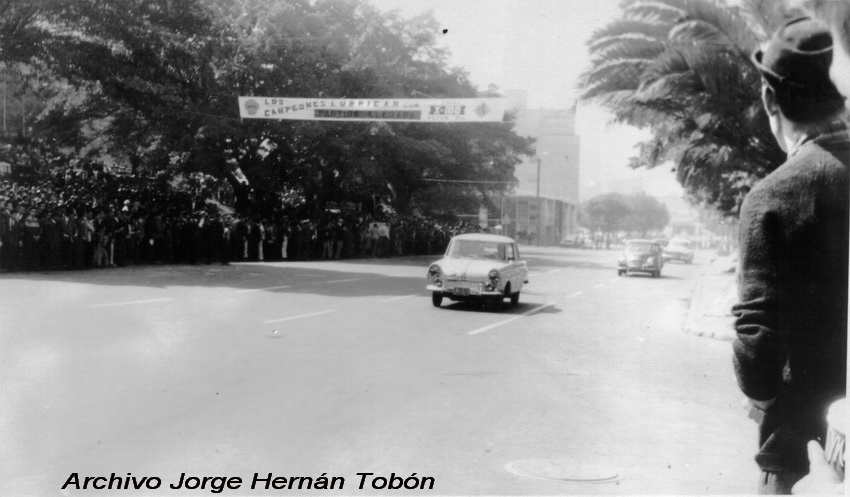 S. Diego '64 - Los DKW Jorge Hernán Tobon y Bobby Dennet - foto JH Tobon.JPG