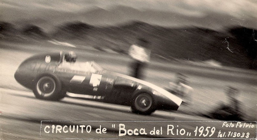 Boca del Rio - Guido Lollobrigida eb su Stanguellini Formula Junior - Foto lollo4[1].jpg