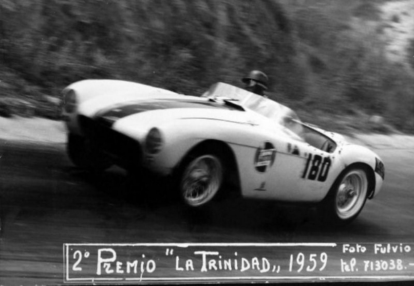 La Trinidad '59 - El Ferrari 500 Mondial - Foto G Lollobrigida.jpg