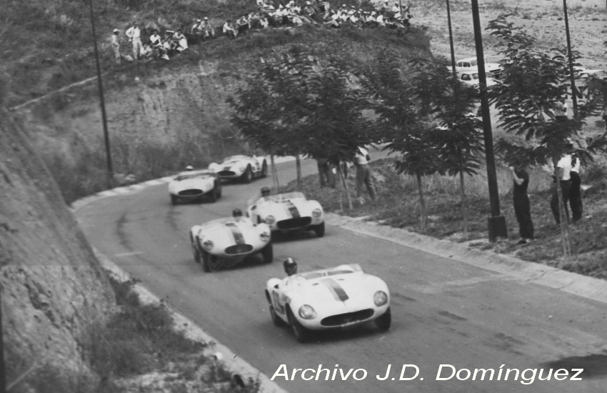 La Trinidad '58 - Maserati 150 S de HugoTosa - Foto de Juan Diego Dominguez.jpg