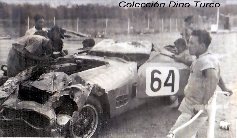 250 GT TdF s-n 0619 - Accidente de Hugo Tosa en la Caracas-Cumana-Caracas '59 - Foto Dino Turco.jpg