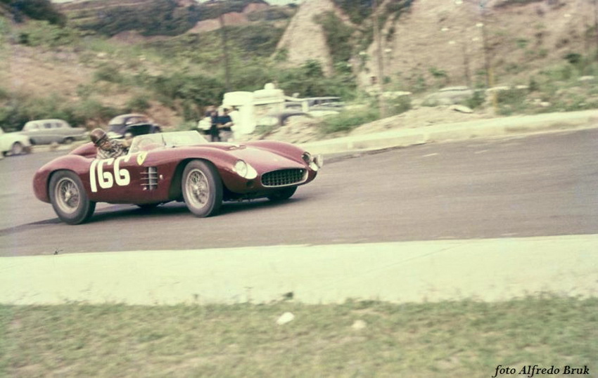 07 - 500 TR 0618 - Caracas '60 - Cumbres de Curumo '60 - ferrari500trc1[1].jpg