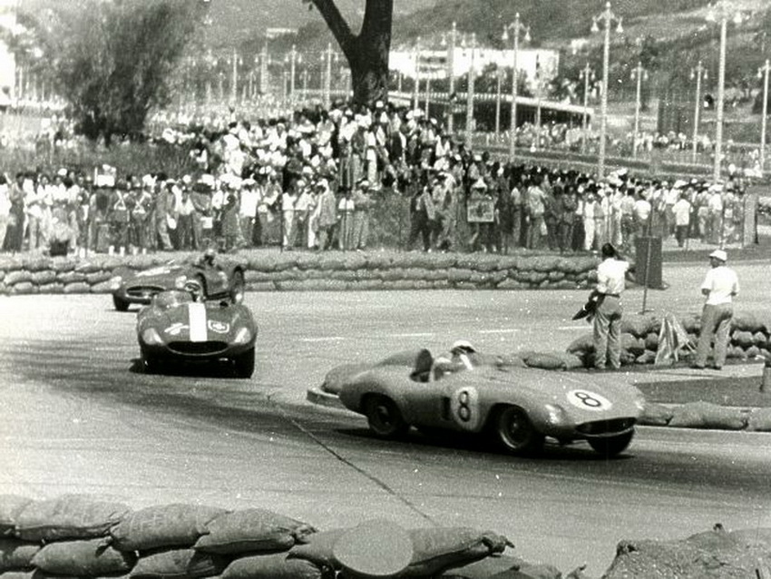 Caracas '55 - El Ferrari de Schell ft2_2_resize.jpg