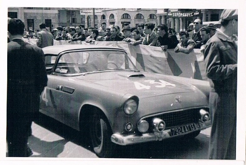 MM '57 - FORD T-BIRD FRANCOIS SMADSA - Enrique%20Muro%2033[1].jpg