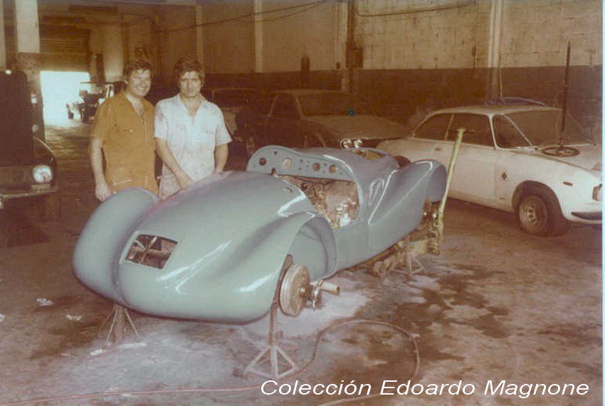 1100 Stanguellini - CORRADO_CICCONE,_EDOARDO_E_LA_STRTANGUELLINI 2.jpg