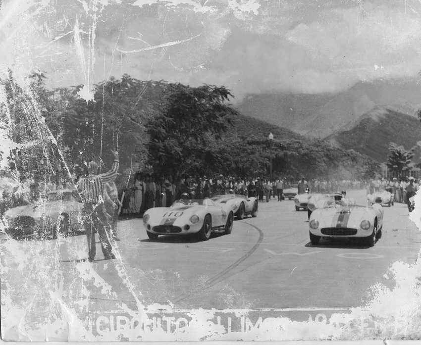 1100 Stanguellini - Maracay '58 - El Limon - Al fondo, derecha,  el Stanguellini de Cosmo Barbato - Fotos 042.jpg